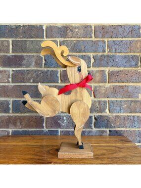 Wood Craft Christmas Deer Sculpture Hand painted
